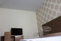 натяжні стелі в готельному номері, Версаль