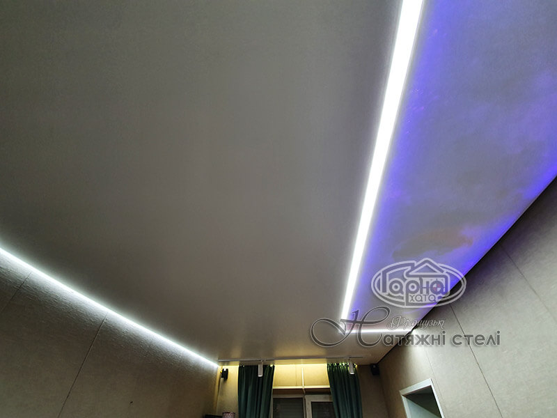 стелі з фотодруком та підсвіткою