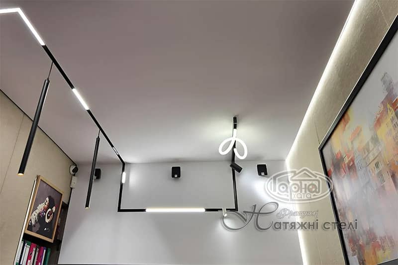 матові натяжні стелі